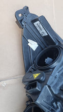 Laden Sie das Bild in den Galerie-Viewer, Frontscheinwerfer Ford Kuga I GV4113D154EH Xenon Rechts Scheinwerfer Headlight SCH2121447099do