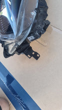 Laden Sie das Bild in den Galerie-Viewer, Frontscheinwerfer Ford Kuga I GV4113D154EH Xenon Rechts Scheinwerfer Headlight SCH2121447099do