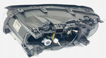 Laden Sie das Bild in den Galerie-Viewer, Frontscheinwerfer Volvo V70 31214348 Rechts Scheinwerfer Headlight SCH2131161036hh