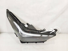 Laden Sie das Bild in den Galerie-Viewer, Frontscheinwerfer Toyota Aygo X 0025430 LED Rechts Scheinwerfer Headlight SCH2132152804jx