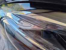 Laden Sie das Bild in den Galerie-Viewer, Frontscheinwerfer Mercedes-Benz W213 A2139069608K Full LED Rechts Headlight SCH2134100417cj