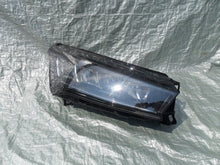 Laden Sie das Bild in den Galerie-Viewer, Frontscheinwerfer Skoda Enyaq IV 5LB941016F LED Rechts Scheinwerfer Headlight SCH2135542686ni