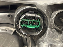 Laden Sie das Bild in den Galerie-Viewer, Frontscheinwerfer Kia Ceed 92102-J7050 Rechts Scheinwerfer Headlight SCH2135665751de