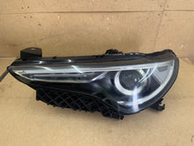 Laden Sie das Bild in den Galerie-Viewer, Frontscheinwerfer Alfa Romeo Stelvio 50552987 Xenon Links Scheinwerfer Headlight SCH2137030798ft