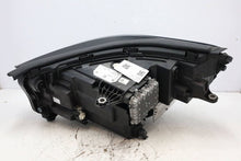 Laden Sie das Bild in den Galerie-Viewer, Frontscheinwerfer BMW X1 5A5AA4401 Ein Satz Scheinwerfer Headlight SCH2139758157aw