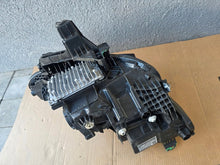 Laden Sie das Bild in den Galerie-Viewer, Frontscheinwerfer Volvo 80000401 Links Scheinwerfer Headlight SCH2141881635gd