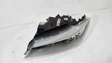 Laden Sie das Bild in den Galerie-Viewer, Frontscheinwerfer BMW 3 E91 E90 15687689 Links Scheinwerfer Headlight SCH2142587036yq