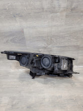 Laden Sie das Bild in den Galerie-Viewer, Frontscheinwerfer Ford Kuga GV41-13W030-FD LED Links Scheinwerfer Headlight SCH2142788686dl