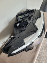 Laden Sie das Bild in den Galerie-Viewer, Frontscheinwerfer VW 14B941036A Rechts Scheinwerfer Headlight SCH2143827343ii