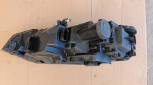 Laden Sie das Bild in den Galerie-Viewer, Frontscheinwerfer VW Polo 2G2941774 Full LED Rechts Scheinwerfer Headlight SCH2146100484up