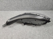 Load image into Gallery viewer, Frontscheinwerfer Kia Ceed 92101J7500 Ein Satz Scheinwerfer Headlight SCH2148817698cv
