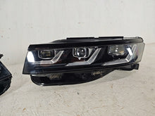 Laden Sie das Bild in den Galerie-Viewer, Frontscheinwerfer VW Touareg 761941082H Ein Satz Scheinwerfer Headlight SCH2150684835au