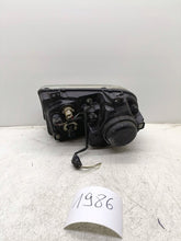 Laden Sie das Bild in den Galerie-Viewer, Frontscheinwerfer Chrysler 300c 4805760AG Rechts Scheinwerfer Headlight SCH2159152494wo