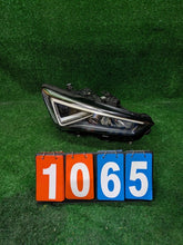 Load image into Gallery viewer, Frontscheinwerfer Seat Leon 5FB941008 Rechts Scheinwerfer Headlight SCH2160894119lv