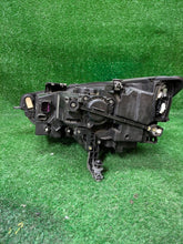 Load image into Gallery viewer, Frontscheinwerfer Seat Leon 5FB941008 Rechts Scheinwerfer Headlight SCH2160894119lv