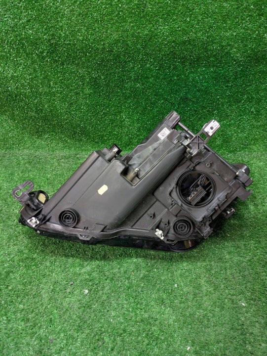 Frontscheinwerfer Seat Leon 5FB941008 Rechts Scheinwerfer Headlight SCH2160894119lv