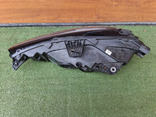 Laden Sie das Bild in den Galerie-Viewer, Frontscheinwerfer Audi A3 8Y0941012 Full LED Rechts Scheinwerfer Headlight SCH2162115196tq