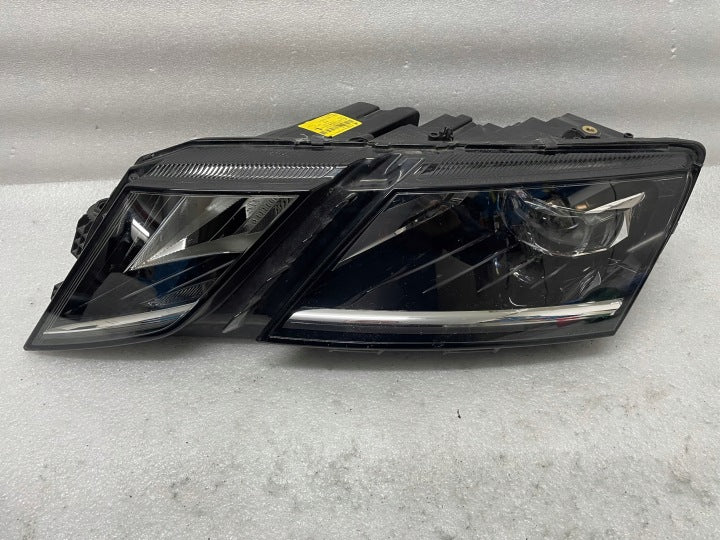 Frontscheinwerfer Skoda Octavia III 5E1941015F LED Links Scheinwerfer Headlight SCH2164563433ay