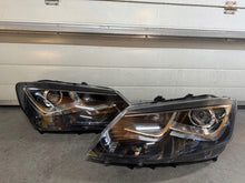 Load image into Gallery viewer, Frontscheinwerfer Seat Alhambra 7N5941752 7N5941751 Ein Satz Headlight SCH2164703304sc