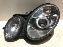 Laden Sie das Bild in den Galerie-Viewer, Frontscheinwerfer Mercedes-Benz W211 W211LIFT Links Scheinwerfer Headlight SCH2165854857zz