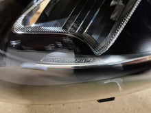 Laden Sie das Bild in den Galerie-Viewer, Frontscheinwerfer Mercedes-Benz W246 A2469062601 Links Scheinwerfer Headlight SCH2168995120ax
