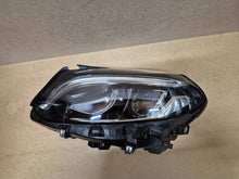 Laden Sie das Bild in den Galerie-Viewer, Frontscheinwerfer Mercedes-Benz W246 A2469062601 Links Scheinwerfer Headlight SCH2168995120ax