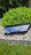 Laden Sie das Bild in den Galerie-Viewer, Frontscheinwerfer Skoda Octavia 5E4941035 LED Links Scheinwerfer Headlight SCH2171353141ve