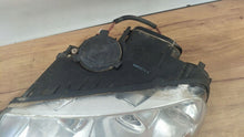 Load image into Gallery viewer, Frontscheinwerfer VW Touareg 083411119L Rechts Scheinwerfer Headlight SCH2176146841ts