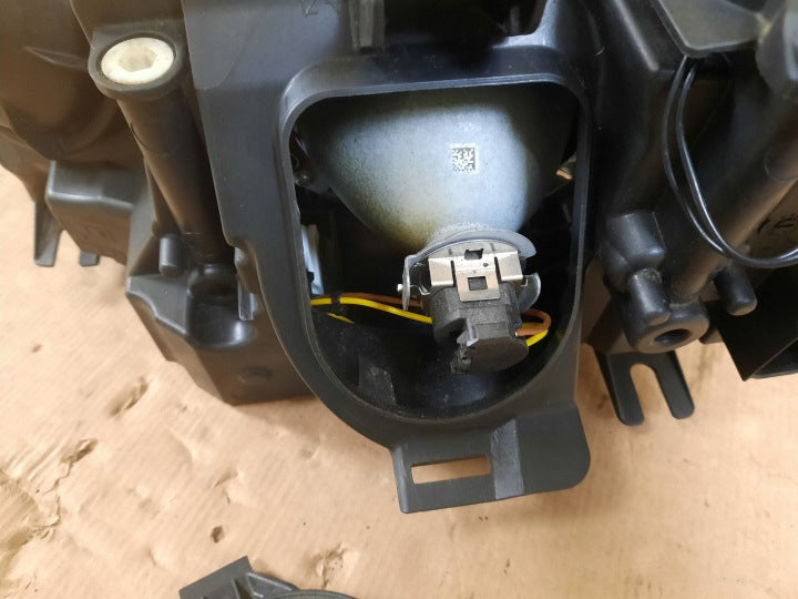 Frontscheinwerfer BMW 5 E60 E61 7177728-10 1EL00944902 Rechts Headlight SCH2177200964ta