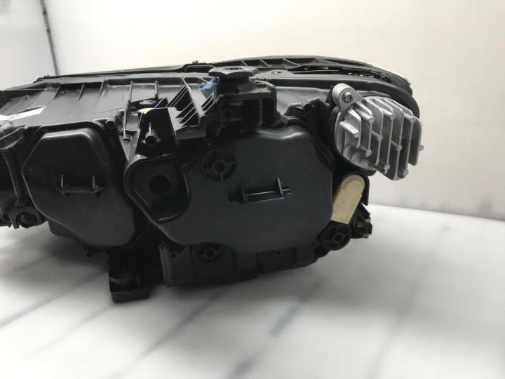 Frontscheinwerfer VW Passat B8 9000VF28 Rechts Scheinwerfer Headlight SCH2178362235dr