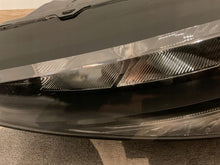 Laden Sie das Bild in den Galerie-Viewer, Frontscheinwerfer Skoda Scala 657941015 280771 Links Scheinwerfer Headlight SCH2178617745vk