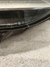 Laden Sie das Bild in den Galerie-Viewer, Frontscheinwerfer Tesla Model 3 1514953-00-D 1514952-00-D Ein Satz Headlight SCH2179481155rx