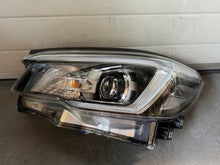 Laden Sie das Bild in den Galerie-Viewer, Frontscheinwerfer Subaru Forester 100-6040 Links Scheinwerfer Headlight SCH2181918745yv