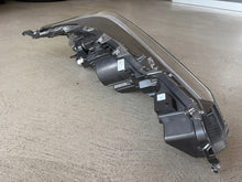 Laden Sie das Bild in den Galerie-Viewer, Frontscheinwerfer Toyota Corolla 81150-02X10 LED Links Scheinwerfer Headlight SCH2187351068nj
