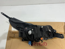 Laden Sie das Bild in den Galerie-Viewer, Frontscheinwerfer Subaru Outback 84002AN092 Links Scheinwerfer Headlight SCH2190977935ef