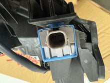 Laden Sie das Bild in den Galerie-Viewer, Frontscheinwerfer Subaru Outback 84002AN092 Links Scheinwerfer Headlight SCH2190977935ef
