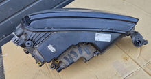 Laden Sie das Bild in den Galerie-Viewer, Frontscheinwerfer Skoda Karoq 57B941009 LED Links Scheinwerfer Headlight SCH2199307179ov