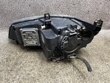 Load image into Gallery viewer, Frontscheinwerfer BMW X5 E70 7221892 Rechts Scheinwerfer Headlight SCH2204465323br