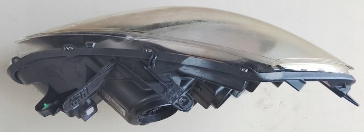 Frontscheinwerfer Renault Clio III 8200775878 Rechts Scheinwerfer Headlight SCH2208803210zw