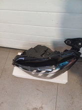 Laden Sie das Bild in den Galerie-Viewer, Frontscheinwerfer Peugeot II 208 I 9841642080 LED Links Scheinwerfer Headlight SCH2210921670ly