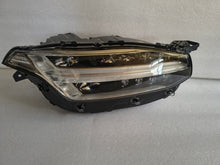 Laden Sie das Bild in den Galerie-Viewer, Frontscheinwerfer Volvo Xc90 31656990 LED Rechts Scheinwerfer Headlight SCH2212617784iw