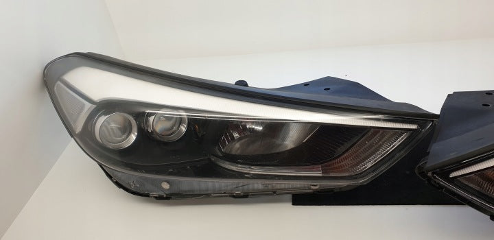 Frontscheinwerfer Hyundai Tucson 92101-D7200 92102-D7200 LED Ein Satz Headlight SCH2212760748al