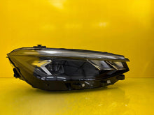 Laden Sie das Bild in den Galerie-Viewer, Frontscheinwerfer VW Passat 3J1941006 LED Rechts Scheinwerfer Headlight SCH2213276983rk