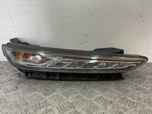 Laden Sie das Bild in den Galerie-Viewer, Frontscheinwerfer Hyundai Kona CLC6538 Rechts Scheinwerfer Headlight SCH2214200269qs