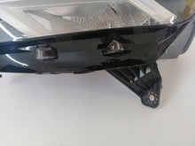 Laden Sie das Bild in den Galerie-Viewer, Frontscheinwerfer Dacia Sandero III Logan Jogger 260603392R Links Headlight SCH2217356743uw