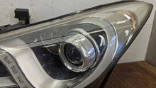 Laden Sie das Bild in den Galerie-Viewer, Frontscheinwerfer Hyundai I I40 921013Z090AL Links Scheinwerfer Headlight SCH2219065889cn