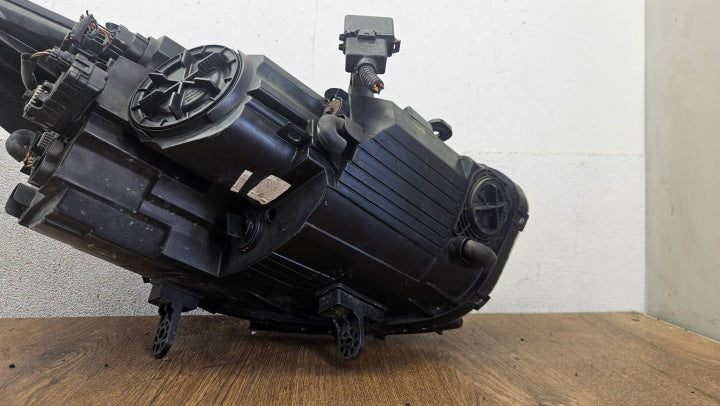 Frontscheinwerfer Hyundai I I40 921013Z090AL Links Scheinwerfer Headlight SCH2219065889cn