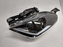 Laden Sie das Bild in den Galerie-Viewer, Frontscheinwerfer Suzuki Swift I W7091 Links Scheinwerfer Headlight SCH2221941558bv