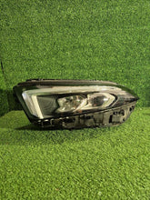 Laden Sie das Bild in den Galerie-Viewer, Frontscheinwerfer Mercedes-Benz A1779064703 LED Links Scheinwerfer Headlight SCH2222207773kk