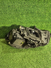 Laden Sie das Bild in den Galerie-Viewer, Frontscheinwerfer Mercedes-Benz A1779064703 LED Links Scheinwerfer Headlight SCH2222207773kk